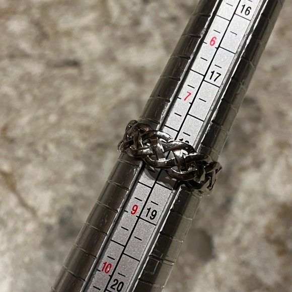 Celtic Knot braided sterling silver band ring Irish vintage size 8 - Picture 12 of 12